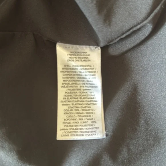 Lauren Ralph Lauren Crepe Long-Sleeve Black Gown Size 12 NWT - Picture 12 of 13